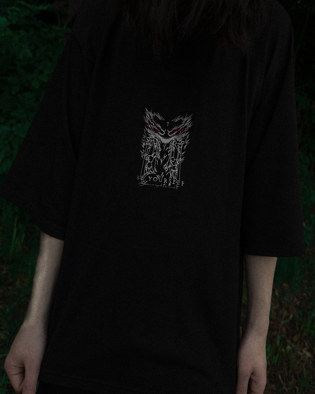 "OOBE" BLACK TEE