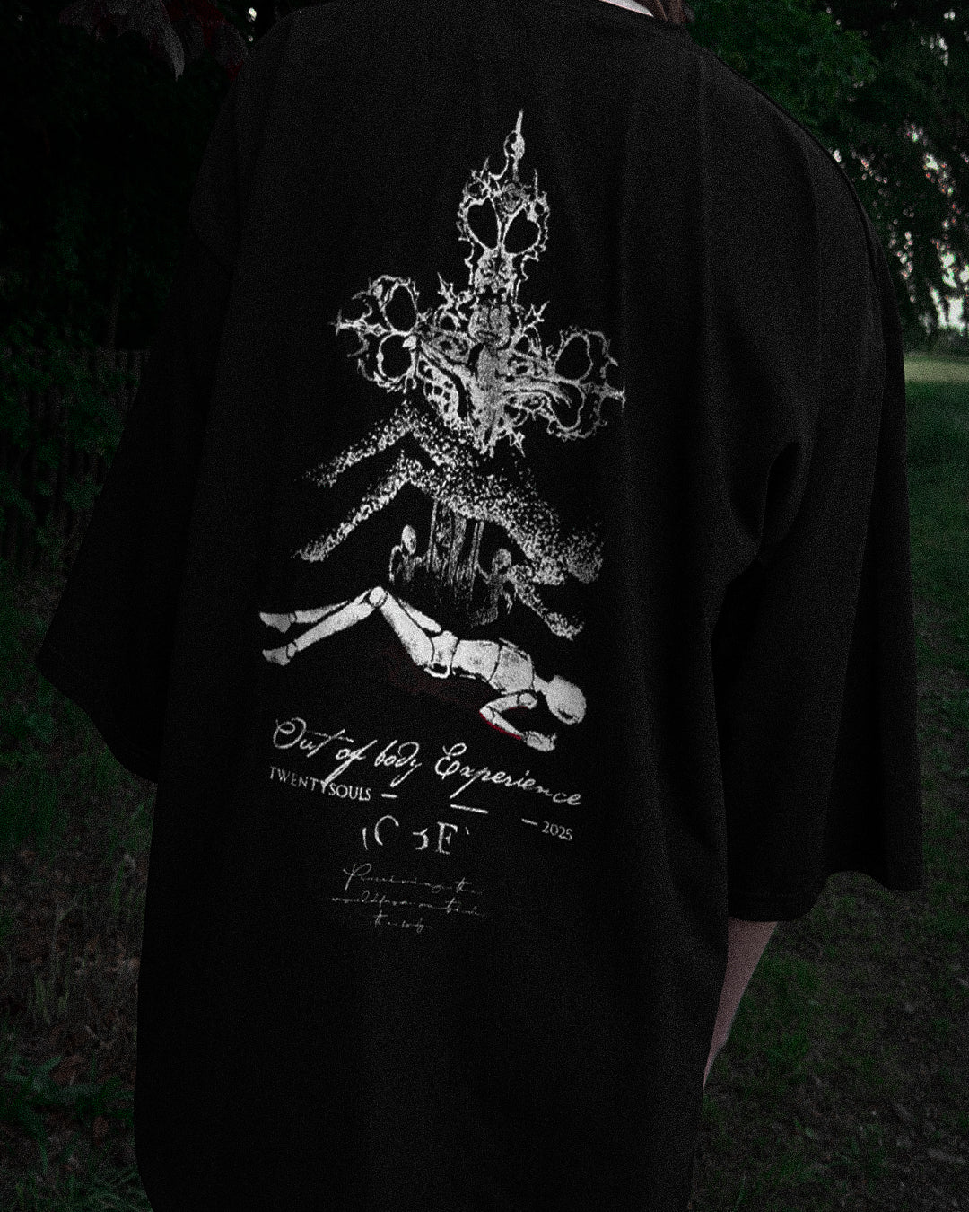 "OOBE" BLACK TEE